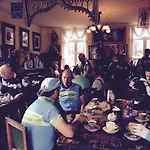 A Gen Kirk Frühstückspension