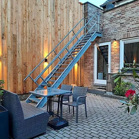 A Gen Kirk 4* Vijlen