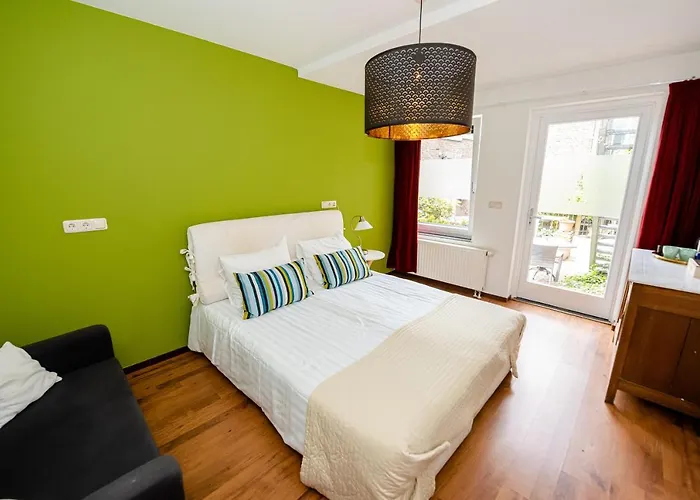 A Gen Kirk 4* Vijlen